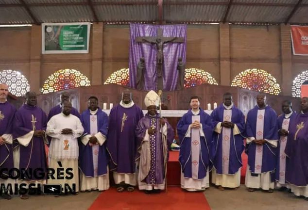 PREMIER CONGRÈS MISSION EN AFRIQUE ET AU TOGO