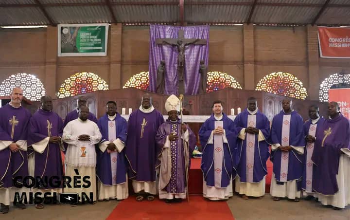 PREMIER CONGRÈS MISSION EN AFRIQUE ET AU TOGO
